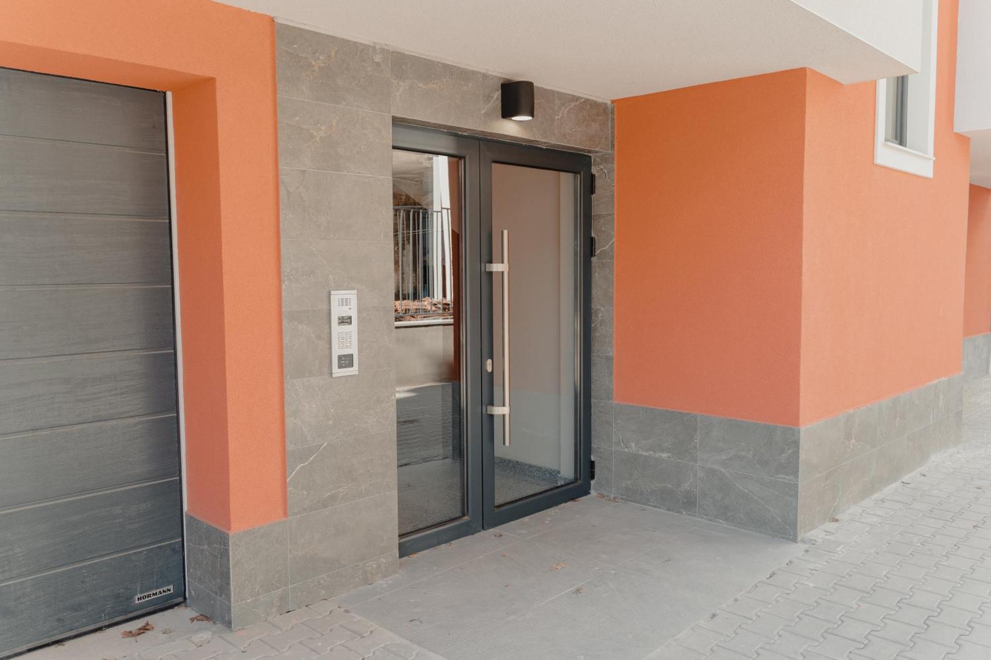 Hugo Apartment Varna Luaran gambar